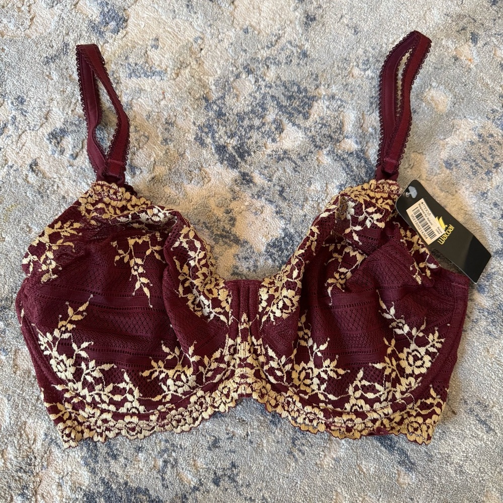 Wacoal Burgundy and Cream Lace Bra NEW unlined wire bra 34DDD NWT
